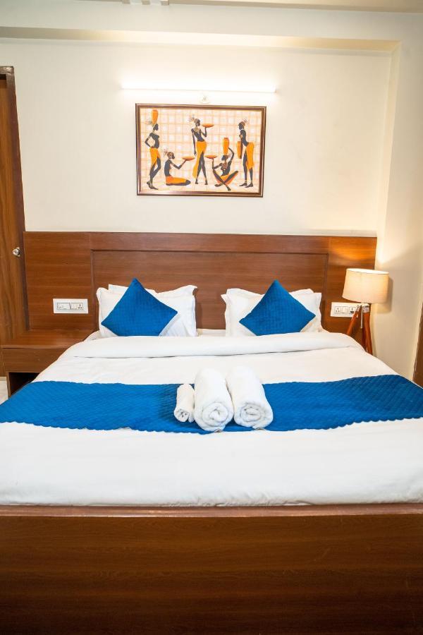 The Lodgers 2 Bhk Serviced Apartment Infront Of Artemis Hospital Gurgaon Exterior foto