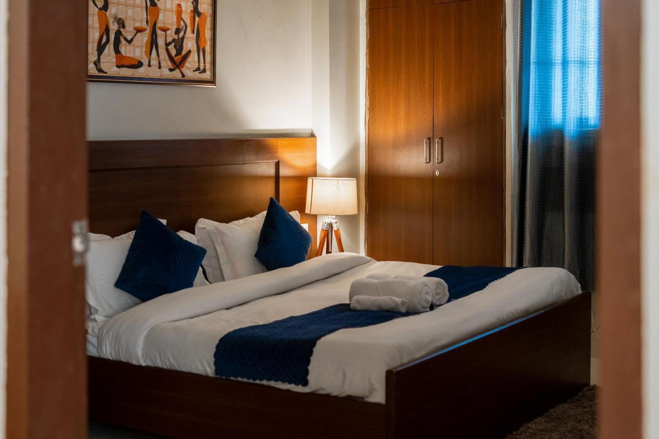 The Lodgers 2 Bhk Serviced Apartment Infront Of Artemis Hospital Gurgaon Exterior foto